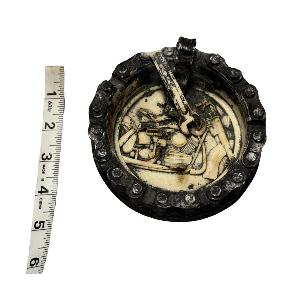 Motorcycle Biker Chain Rim Ashtray Resin Novelty Mancave Decor - Picture 6 of 7